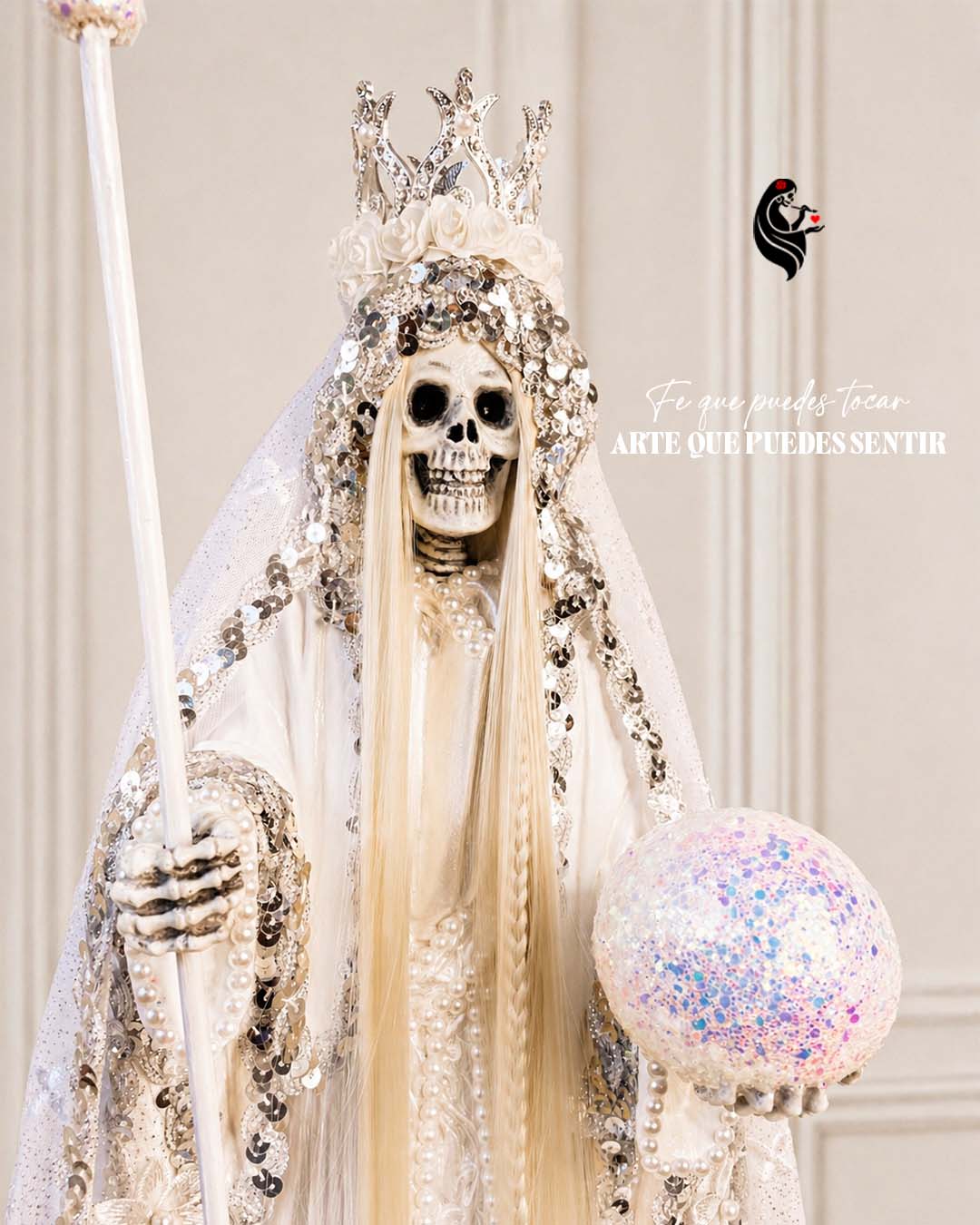 La Niña Blanca Escultura Decorativa Religiosa de Protección y Paz 72cm - Imagen 9
